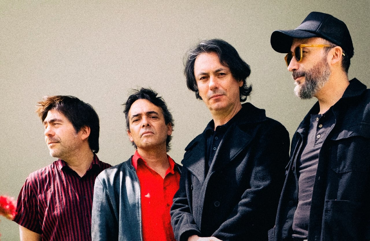 Solar abrirá el show de Pulp en Chile