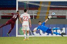 Fracaso: la Roja Sub 20 queda eliminada y el futuro de Patricio Ormazábal pende de un hilo