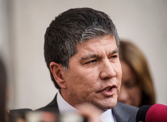 Quién es Manuel Monsalve - La Tercera