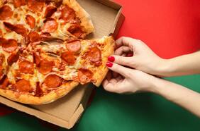 Disfruta del Día de la Pizza con estas promociones desde $1 durante hoy