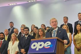 “Tenemos el equipo completo”: Kast presenta a su equipo de delegados presidenciales y subsecretarios con mayoría de independientes