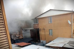 Madre y sus dos hijos de un año mueren en incendio en Quilicura