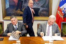 Alvarado y Quiroz intentan limar asperezas tras el cruce por el TC y Kast se responsabiliza por la descoordinación: “Es culpa mía”