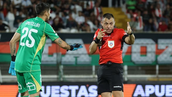 En la U presionan a los árbitros antes del Clásico Universitario: “Han errado mucho; ojalá su objetividad sea pareja”