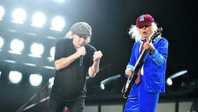 Aferrado a los temas clásicos y con nueva formación: cómo vuelve AC/DC a Chile
