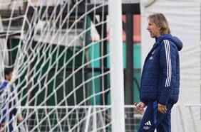 El ultimátum que recibió Ricardo Gareca en la reunión telefónica que sostuvo con Pablo Milad