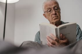 Las actividades que promueven un mejor envejecimiento (y que no son ejercicio físico), según un reciente estudio