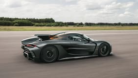 Koenigsegg Jesko Absolut rompe récords y se consolida como el rey de la aceleración