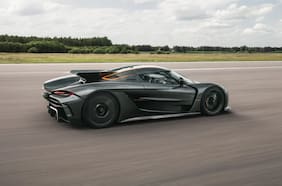 Koenigsegg Jesko Absolut rompe récords y se consolida como el rey de la aceleración