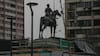 Reinstalación de la estatua del general Baquedano entra en su etapa final con la intervención del plinto