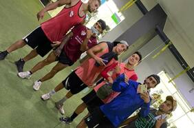 “Los imparables”: la terapia por WhatsApp en la que Vidangossy orienta a jóvenes incomprendidos del fútbol chileno