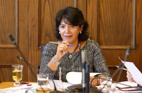 “Error de digitación”: Yasna Provoste aclara que votó en contra de los dos capítulos de la acusación constitucional contra Pardow