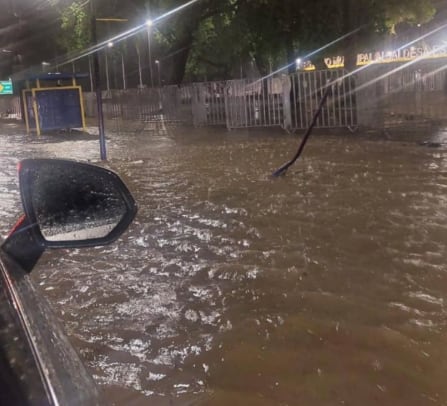 Temporal deja 105 viviendas afectadas en Concepción tras cerca de 50 mm de lluvia. Exteriores del estadio Éster Roa, Concepción.