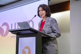 Es ingeniera comercial, doctora en Economía y fue subsecretaria: ¿quién es la rectora ratificada por tercer año consecutivo en su universidad?