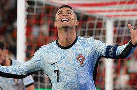 Cada vez más cerca de los mil goles: mira el doblete de Cristiano Ronaldo con Portugal en las Eliminatorias europeas