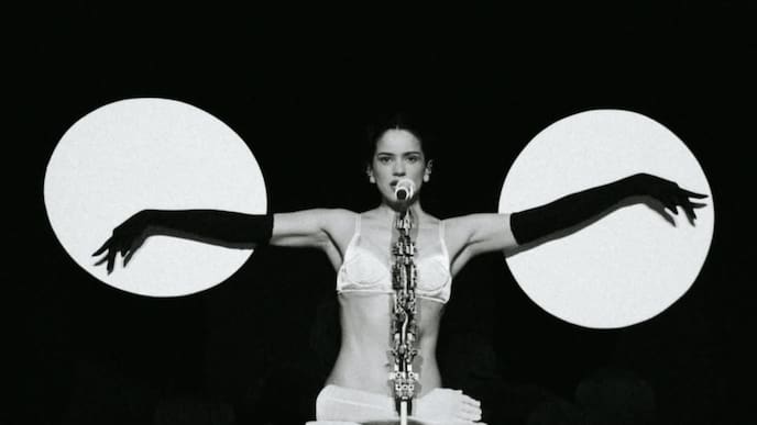 Rosalía trae Lux a Chile: cómo es el show más impactante y ambicioso de su carrera