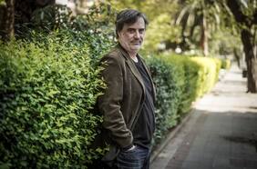 Matías Rivas, poeta y editor: “La voz pública está muy alta; estamos hablando a gritos”