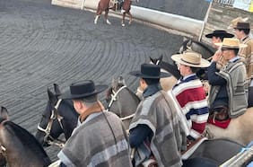 Gonzalo Santa María y Francisco Vidaurrazaga ganan el Nacional Universitario de Rodeo