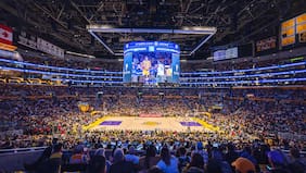 Lakers cambia de propiedad y bate su propia marca como la venta más cara de un equipo en la historia del deporte mundial