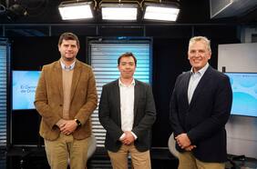 Revive el conversatorio El camino verde de Chile: sustentabilidad y electromovilidad