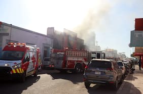 Incendio en una tienda en México deja al menos 23 muertos, incluidos cuatro niños