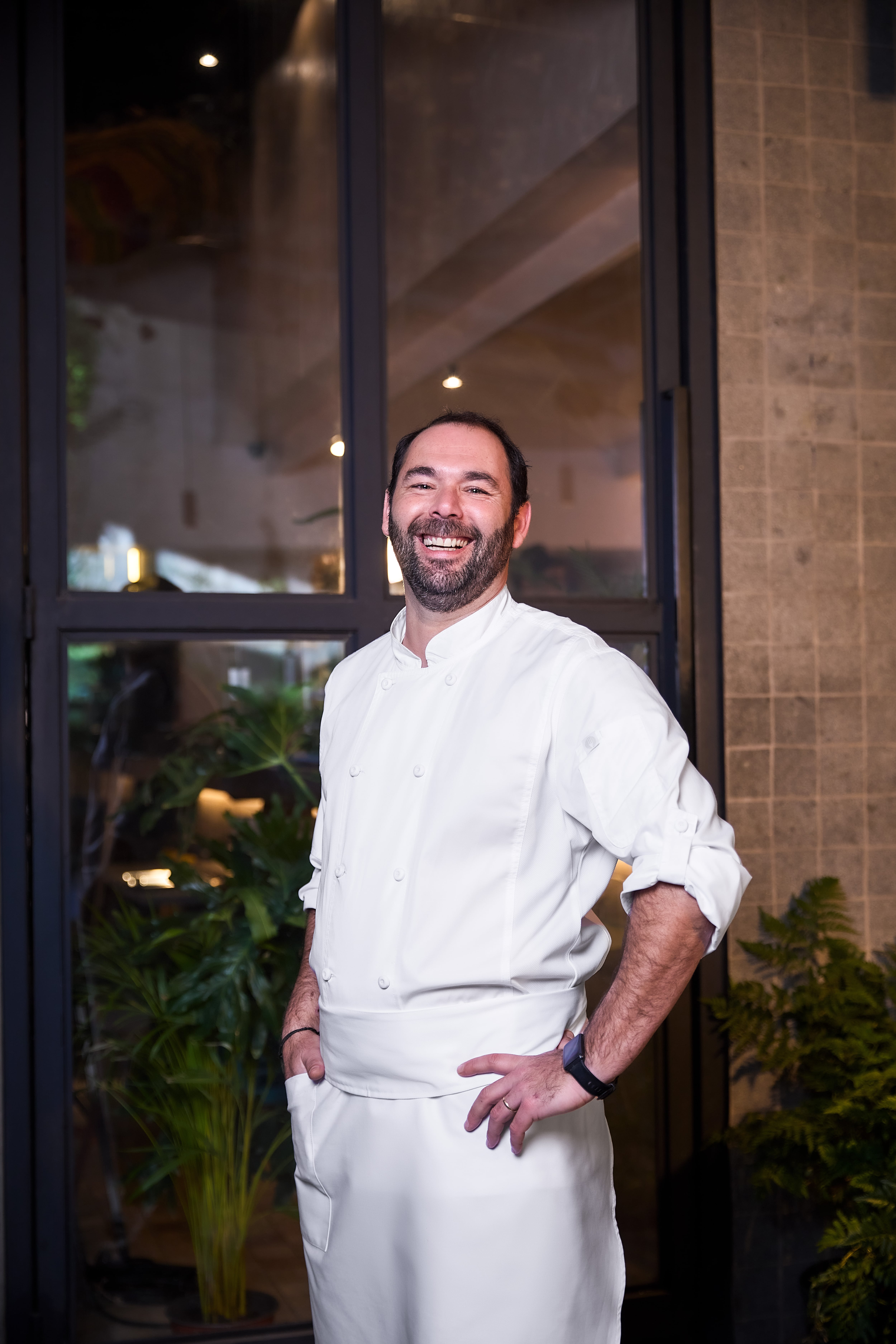 Leonardo de la Iglesia, Chef del restaurante La Caperucita y el Lobo, ubicado en Valparaíso.