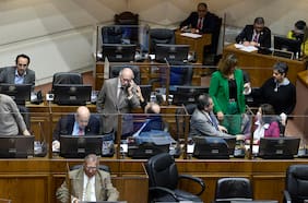 Bochorno en la elección de la mesa del Senado: ¿Qué te parece el rol del PPD? ¿Qué piensas del rol que jugó Demócratas?