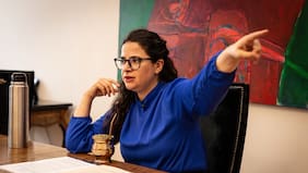 Exministra Orellana cuestiona salida de directora del SernamEG y advierte impacto en políticas contra la violencia de género