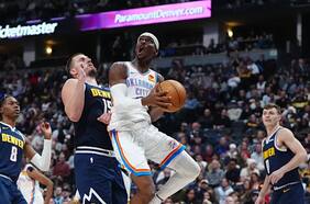 Con un aporte clave de la banca: Oklahoma City Thunder sobrevive en Denver y empata la serie con los Nuggets