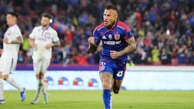 Eduardo Vargas emplaza a sus detractores tras su gran actuación en la U: “Han hablado mucho que estoy retirado”