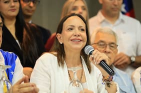 María Corina Machado afirma que será candidata a la presidencia en unas elecciones “limpias y libres” en Venezuela