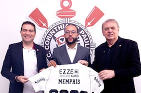Vuelco en el caso de Memphis Depay en Corinthians: club confirma su renovación a solo una semana de anunciar su salida