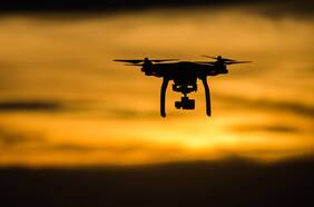 Qué está haciendo la Casa Blanca para detener (y explicar) los avistamientos de drones en Nueva Jersey