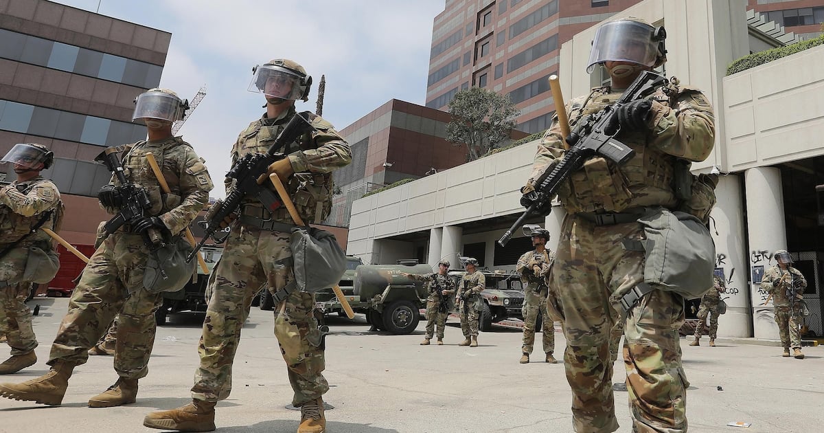 La amenaza de Trump con la Ley de Insurrección: un pulso entre el poder federal y los estados