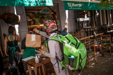 Cambio de hábitos de consumo por la pandemia siguen impulsando el delivery y las conexiones a internet