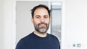 Jonathan Kennedy, autor de “Patogénesis”: “Los virus han sido protagonistas clave de la Historia”