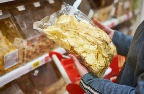 “Son tan dañinos que ni siquiera se clasifican como alimentos”: Los nocivos efectos de los ultraprocesados