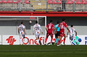 Con paso de campeón: Cobresal lo da vuelta ante Ñublense en Chillán y alarga la diferencia en el liderato