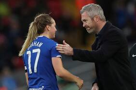 Leicester City femenino destituye al técnico por una relación con una jugadora del equipo