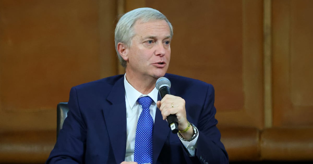 La política chilena en la antesala de 2026: polarización extrema y el resquebrajamiento del centro