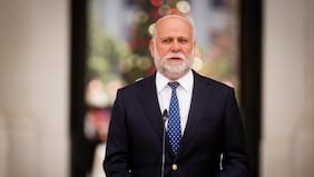 Elizalde defiende el envío de ayuda humanitaria a Cuba y señala que “no es más que la continuación de la tradición de Chile”