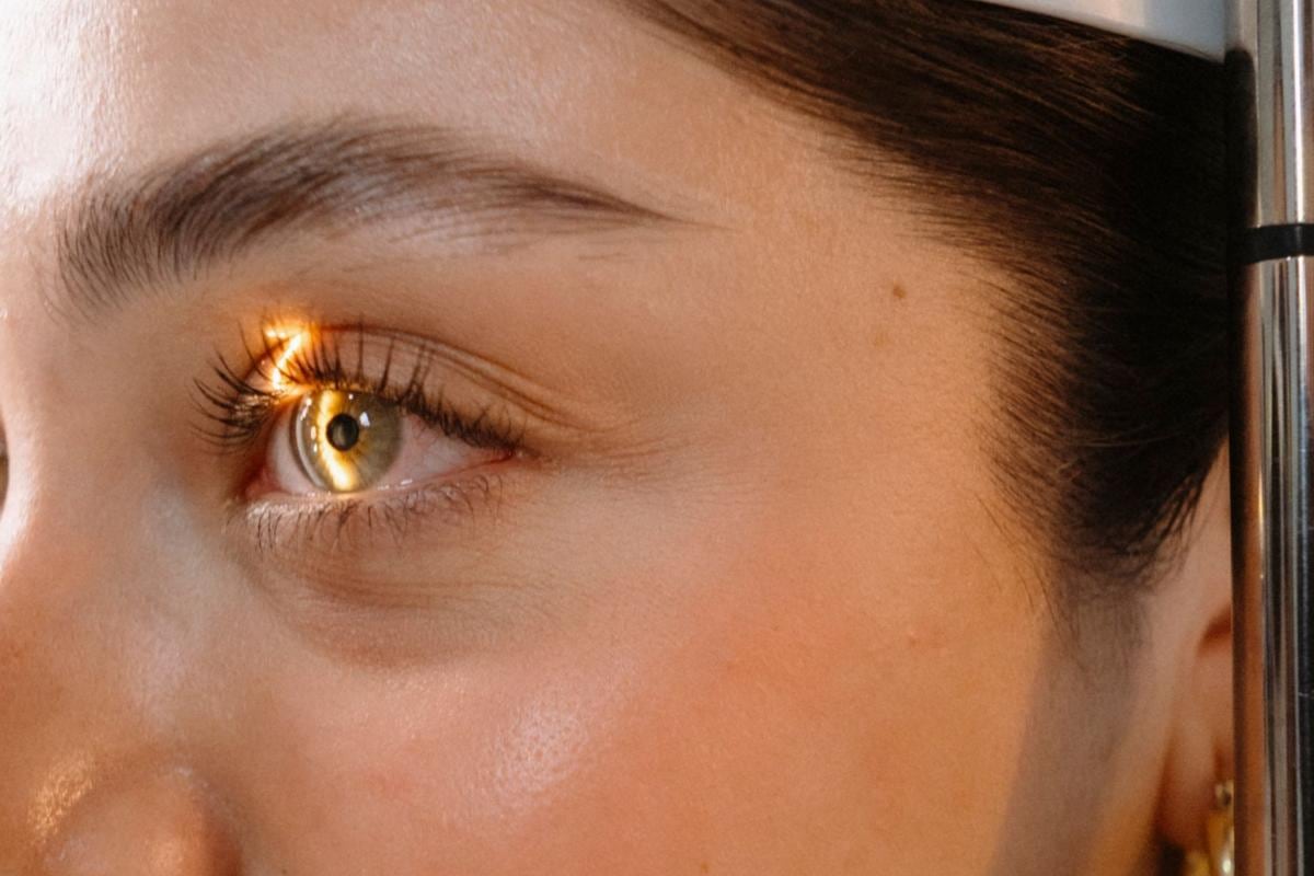 ¿Podría reemplazar a Lasik? Científicos exploran una alternativa para corregir la vista sin láser ni incisiones