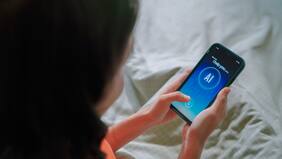 La IA se abre paso en la política: Albania nombra a “ministra” y Japón a líder de partido generados con esta tecnología