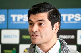 Cabezas de pescado colgadas y daños a la puerta de ingreso: los detalles del ataque al presidente de Wanderers que investiga la fiscalía