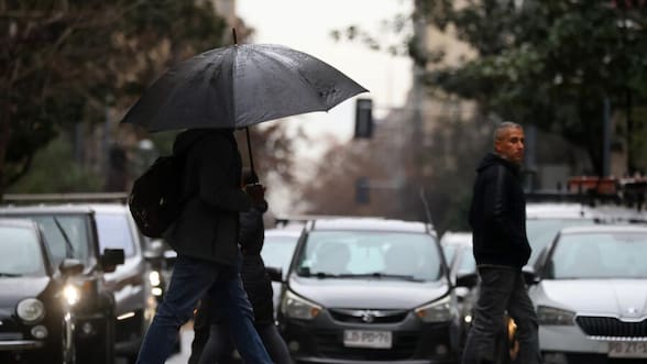 Vuelve la lluvia a la Región Metropolitana y la zona central: esto es lo que dice el pronóstico