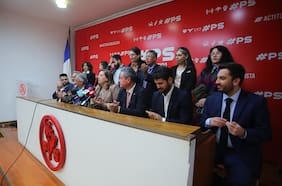 Oposición coordina arremetida contra la megarreforma de Kast