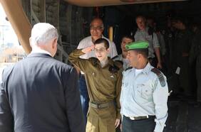 Los vínculos del caso de Gilad Shalit, el soldado israelí que fue rehén de Hamas por cinco años, con la actual crisis en Gaza