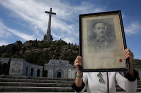 España a 50 años de la muerte de Franco: entre el revisionismo y la amnesia