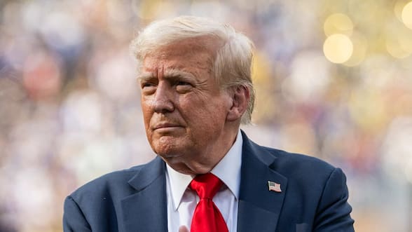 Trump asegura que Estados Unidos atacó y dejó bajo su custodia a un buque iraní