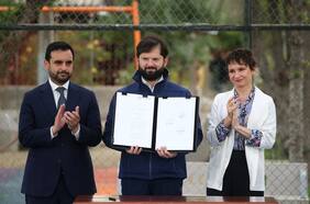 Boric promulga Ley que regula los “narcofunerales”: ¿En qué consiste la normativa?